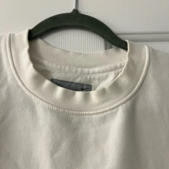 Nike Men's White Crewneck - Picture 4 of 7